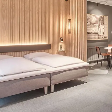 Four Points Flex By Sheraton ホテル 3*